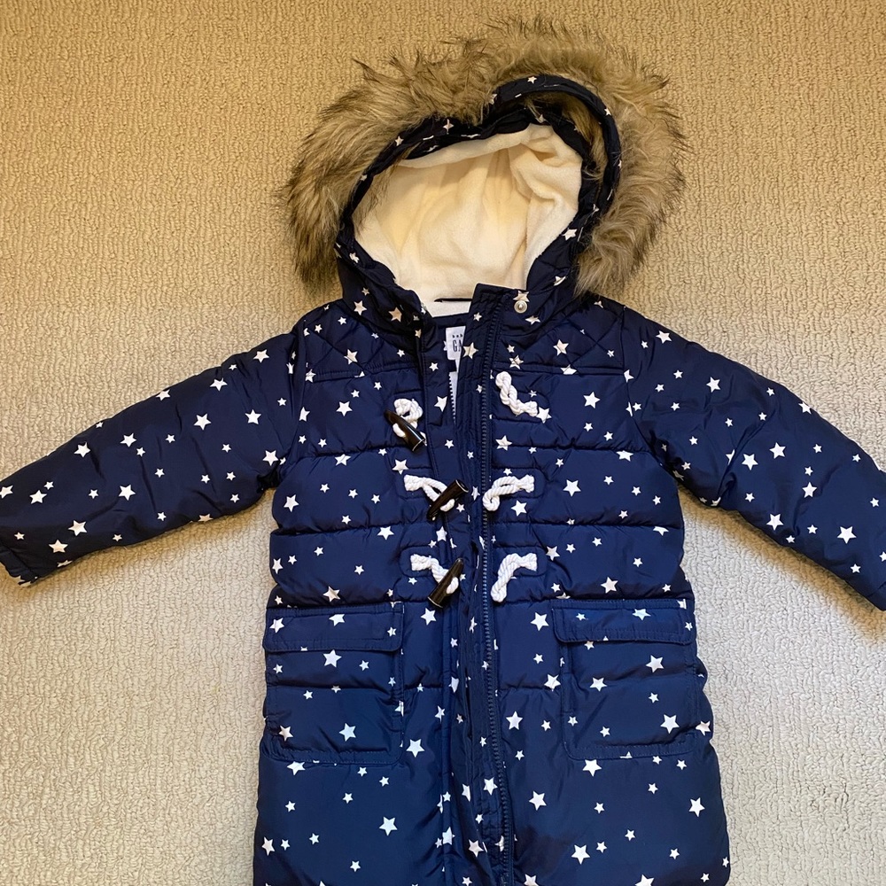 GAP Heavy Parka with removable fur!